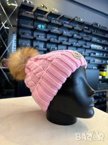 шапки от естествен пух  moncler, снимка 5 - Шапки - 50762749