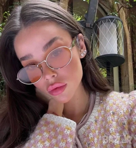 очила с черен обикновен калъф prada 