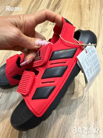 Детски чисто нови юношески оригинални сандали adidas Altaswim 2.0 ! 32,33 н, снимка 3 - Детски сандали и чехли - 52179879