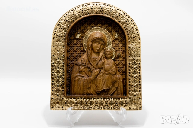 Релефна икона на Дева Мария с Младенеца – позлатена, от дъб, снимка 4 - Икони - 53223149