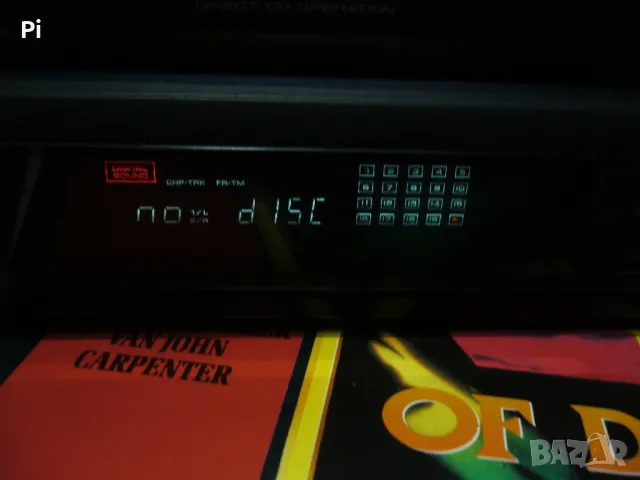 Видеограмофон LaserDisc Pioneer CLD-1800 + 2 Laserdiscs + дистанционно, снимка 3 - Плейъри, домашно кино, прожектори - 48044550