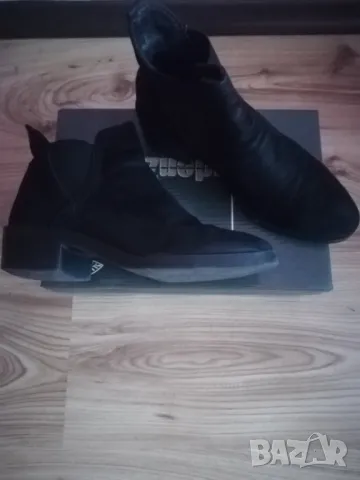 Дамски боти от  велур в черно, снимка 1