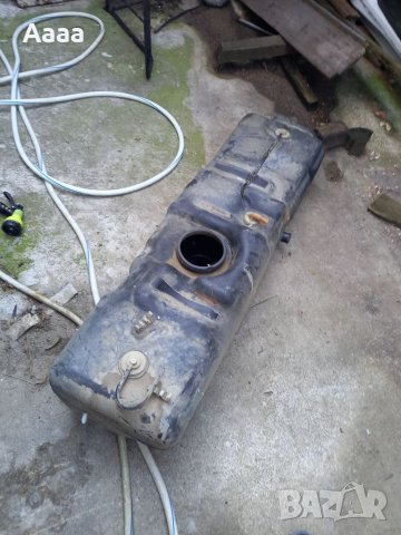 Резервоар Форд Транзит 2002г, снимка 2 - Части - 37138247