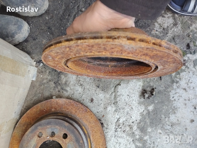 спирачни дискове за бмв , снимка 2 - Части - 53565464