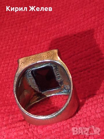СТАР МЕДЕН ОРНАМЕНТИРАН РЕТРО АРТ ПРЪСТЕН с ГОЛЯМ ЮВЕЛИРНО ФАСЕТИРАН ЧЕРЕН ОНИКС 27370, снимка 2 - Пръстени - 36772045