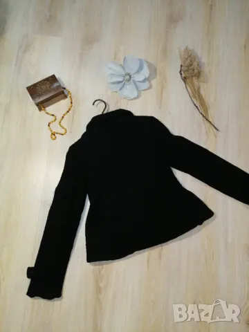 Дамско палто от букле, 100% вълна, снимка 6 - Палта, манта - 48296281