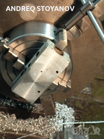 Прпродавам нов универсал 125мм с два комплекта челюсти., снимка 3 - Други инструменти - 53387767