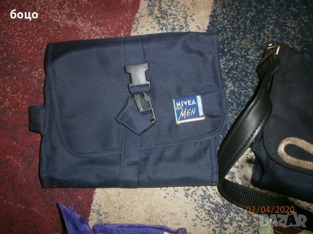 Продавам спортни чантички