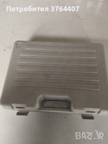 Кутия за инструменти 