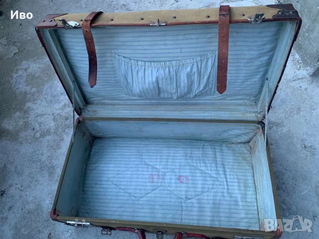 Стар куфар от 30 те год миналия век, снимка 4 - Антикварни и старинни предмети - 32535442