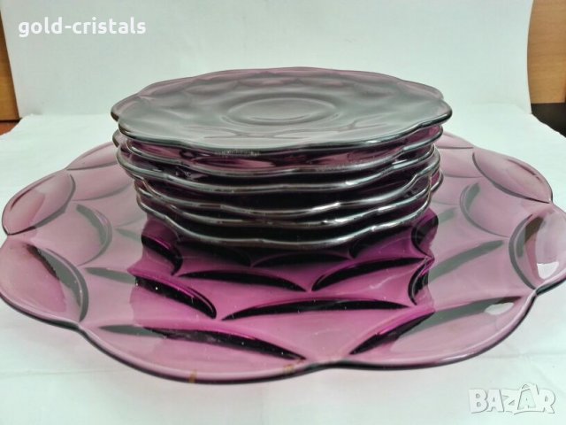 Стъклени чинии цветно лилаво стъкло, снимка 1 - Антикварни и старинни предмети - 27012145