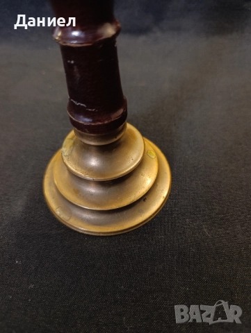 Масивен свещник, снимка 4 - Антикварни и старинни предмети - 51857946
