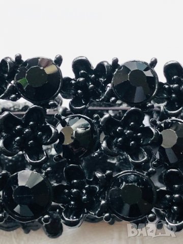 Изключително стилна красива гривна, снимка 5 - Гривни - 27333076