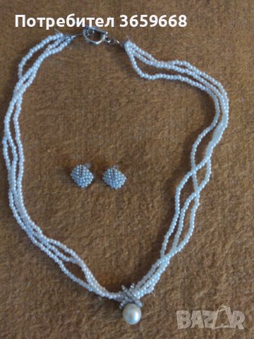 Колие и обици с перли, снимка 3 - Бижутерийни комплекти - 43829636