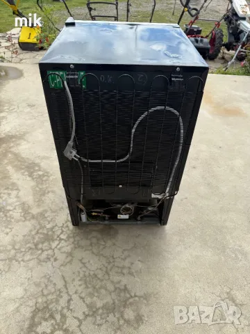 Малка хладилна витрина , снимка 2 - Витрини - 50433317