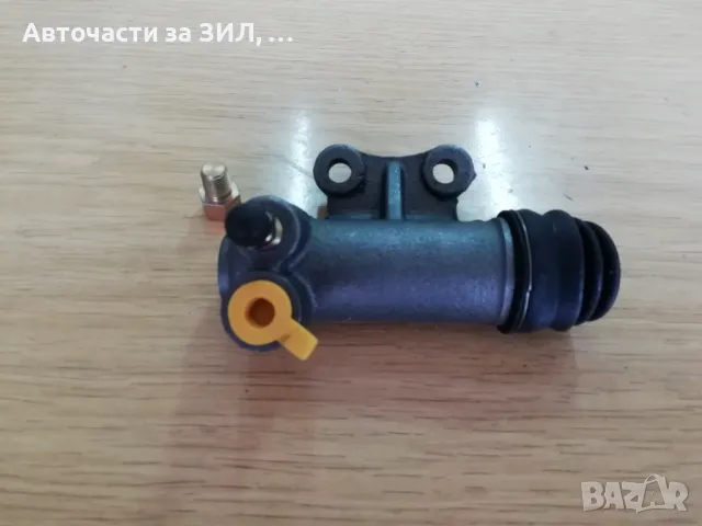 Амбриажна помпа съединител ГАЗ-66 (Виетнамка), долна, снимка 2 - Части - 48471489