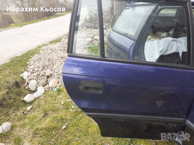 Врати за Опел Астра ф комби, снимка 3 - Автомобили и джипове - 32675955