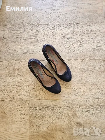 Черни обувки на платформа