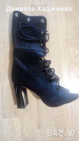 Страхотни летни боти, снимка 2 - Дамски боти - 26661480