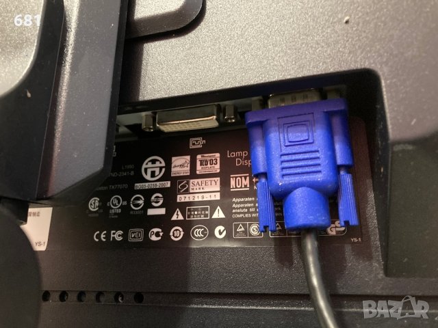 Монитор HP 19 инча, снимка 10 - Монитори - 35173854