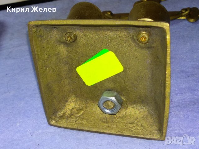 Старо КРАСИВО МАСИВНО НАСТОЛНО БРОНЗОВО РАЗПЯТИЕ КРЪСТ с ДВЕ КАНДИЛЦА 42678, снимка 6 - Декорация за дома - 43827861