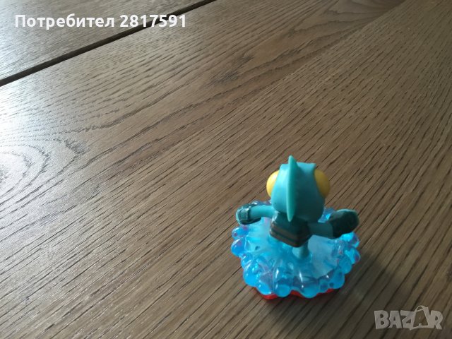 Скайландър Skylanders Trap Team Figure - Gill Runt - Water Element, снимка 3 - Колекции - 43227600