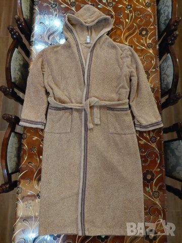 Бежов халат 100% памук, Яна - Панагюрище, снимка 2 - Хавлиени кърпи - 39349283