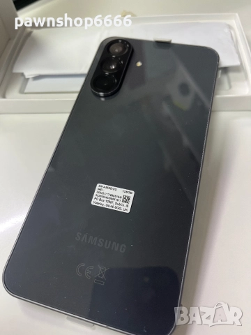 Samsung A56 НОВ не използван телефон 128GB Graphite, снимка 3 - Samsung - 52570743