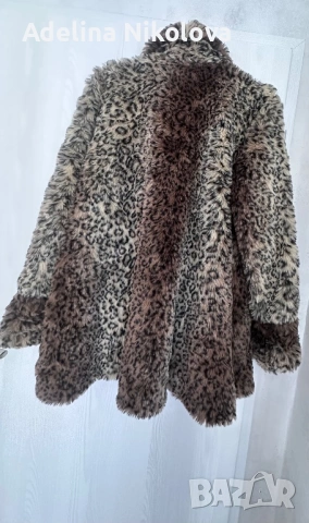 Дамско палто пелерина, снимка 3 - Палта, манта - 53485760