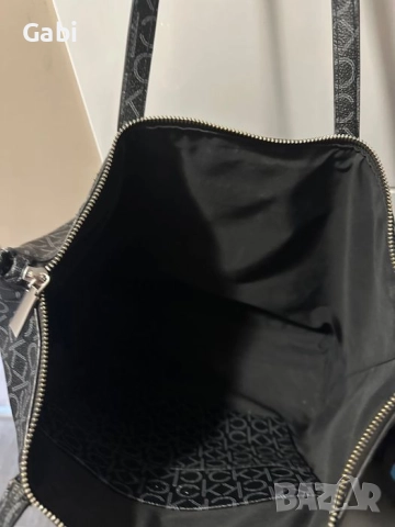 Оригинална чанта келвин клайн, снимка 3 - Чанти - 52374931