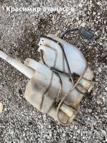 Казанче за чистачки за Нисан х-трейл Т30.2002-2007, снимка 2 - Части - 43492274