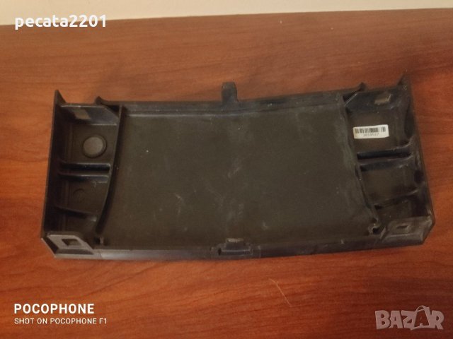 Продавам - капака от решетката на Мерцедес S класа, снимка 2 - Аксесоари и консумативи - 32998498