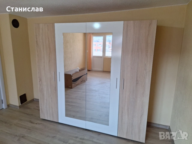 Гардероб четири крилен, снимка 5 - Гардероби - 53374709
