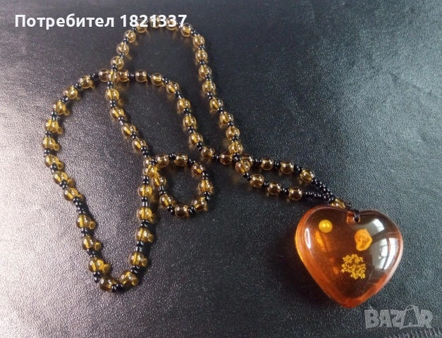 Гердан с кехлибар , снимка 3 - Колиета, медальони, синджири - 51896418