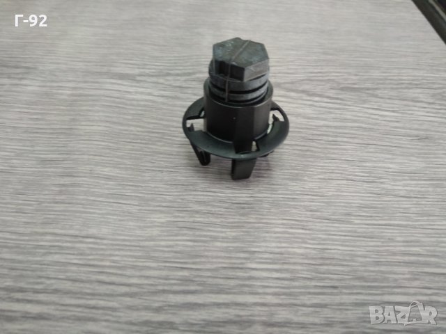 A0019981440**NEU**MERCEDES-BENZ**Буферен тампон за преден капак**, снимка 2 - Части - 32656964