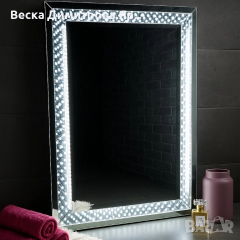 Стилно LED огледало