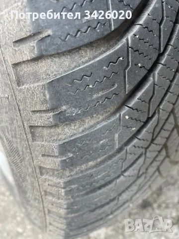 Лек автомобил Дачия 