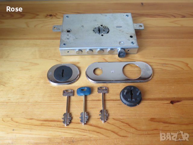  SECUREMME-Италия ,тристранно заключваща касова брава, снимка 1