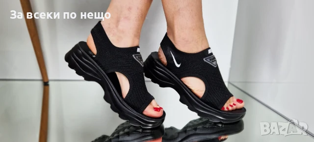 Nike Дамски Сандали Найк От 36 До 41 Номер - Бели Или Черни Код P822, снимка 7 - Сандали - 50830445