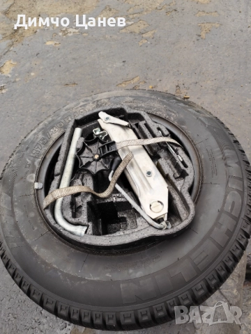 Продавам резервна гума комплект голф 4 , снимка 3 - Гуми и джанти - 52864023