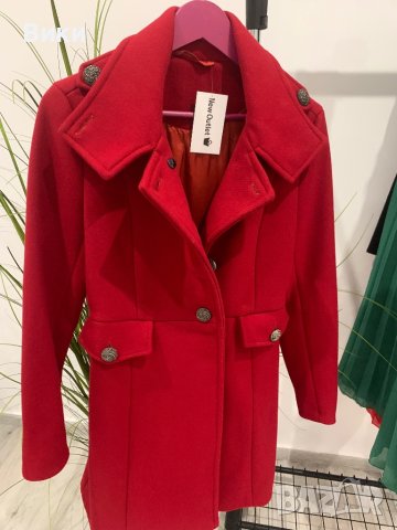Червено палто, снимка 4 - Палта, манта - 43500914