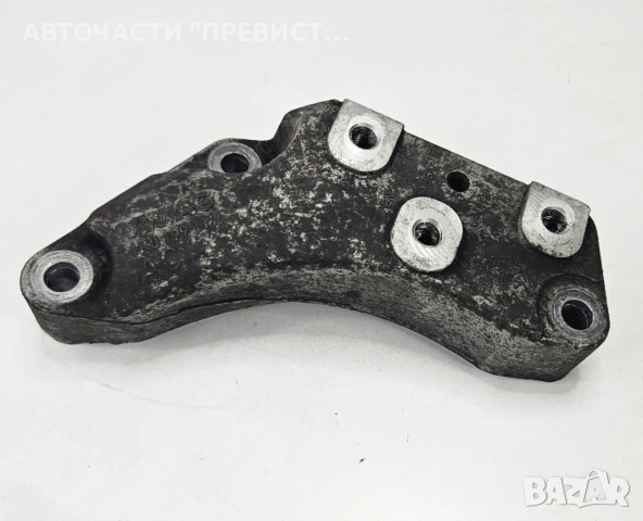 Лапа Скоростна Кутия Фолксваген Пасат Б6 VW Passat B6 2.0TDI 2005-2010 OEM 1k0199117