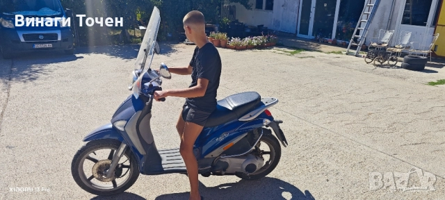 скутер Piaggio Liberty 125, снимка 3 - Мотоциклети и мототехника - 51602341