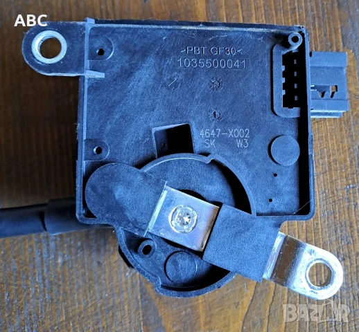 Модул маса Audi A6 C6 4F , снимка 3 - Части - 51344312