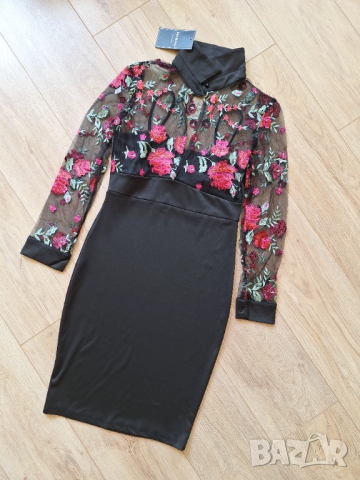 Красива дамска рокля с бродерия 