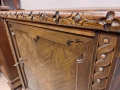 Винтидж ъглов шкаф с богата дърворезба , снимка 6
