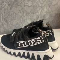 Дамски маратонки Guess код Br343, снимка 2 - Маратонки - 37040033