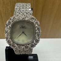 Луксозен дамски часовник Tempo di Donna Swarocvski Crystals само за 150 лв. , снимка 7 - Дамски - 43496473