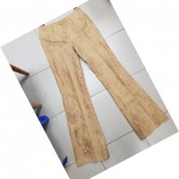 Продавам дамски велурен бежов панталон, снимка 2 - Панталони - 35519800