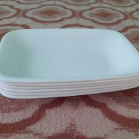 Пластмасови туристически чинии, снимка 1 - Чинии - 43894922